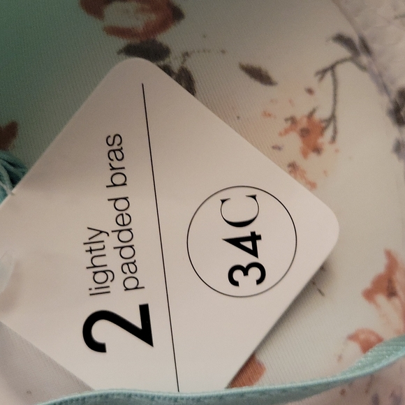 Five bras - 34 C - Picture 4 of 8